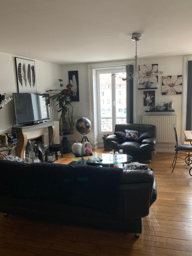 Appartement Au Quai 1921 Besançon Dış mekan fotoğraf
